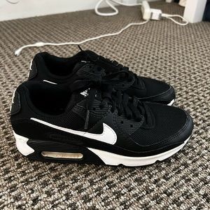 Nike Black Air Max 90